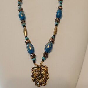 VTG 80s Statement Pc Beads Roses Gold Tone/Brass Pendant Oval Gold Flecked Swirl